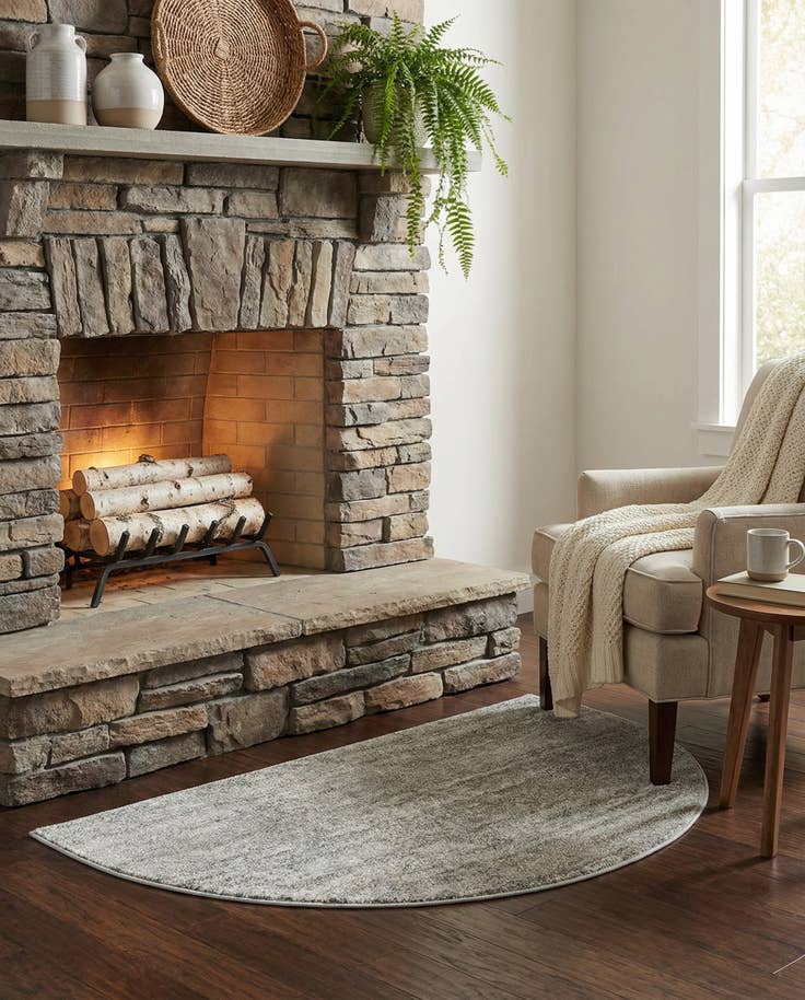 Detail image of 2' 7 x 4' Angelica Hearth Rug