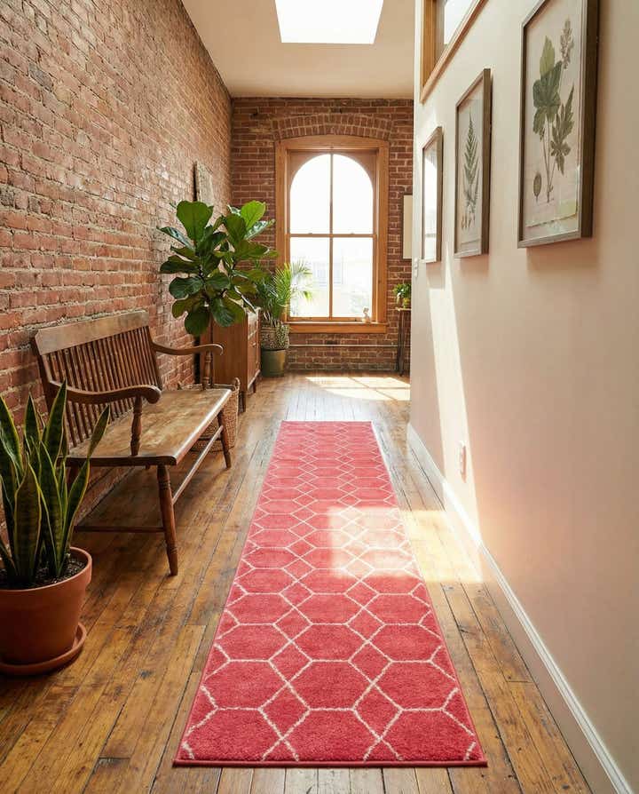 2' x 13' Trellis Frieze Runner Rug