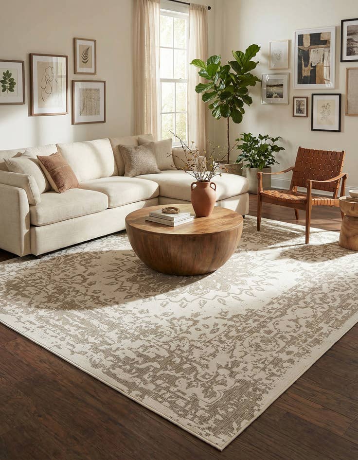 Detail image of 13' x 13'  Washable Traditional Indoor / Outdoor Square Rug