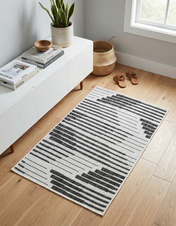 2' x 3' Easy-Clean Modern Indoor / Outdoor Rug
