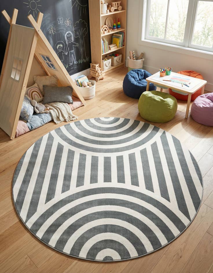 Detail image of 7' 10 x 7' 10 Whimsy Kids Round Rug