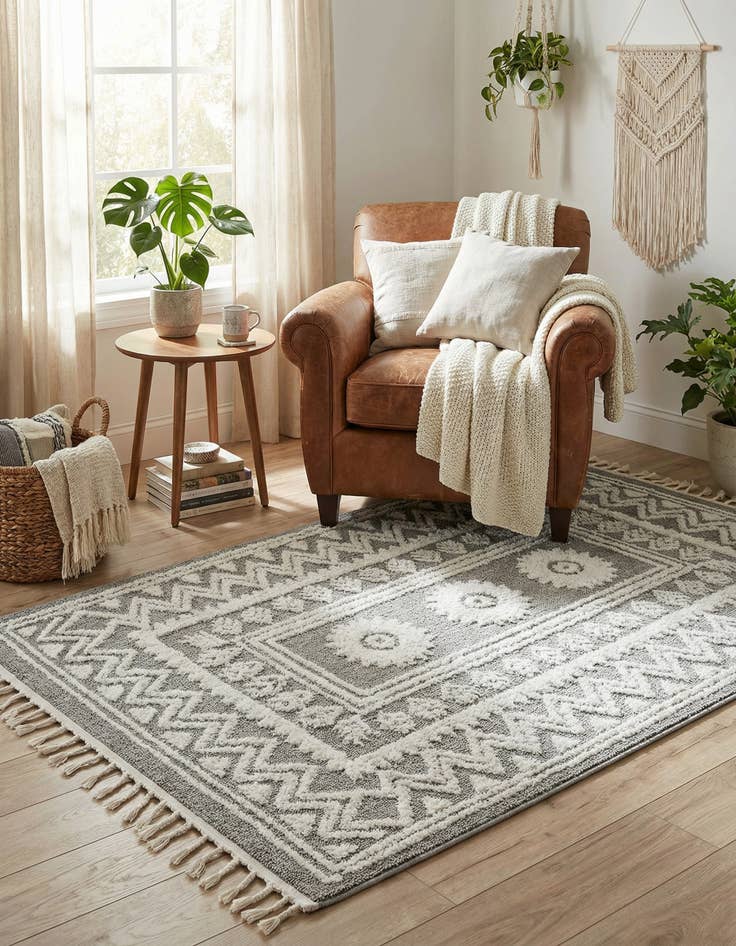 Detail image of 5' 3 x 8' Boho Rug