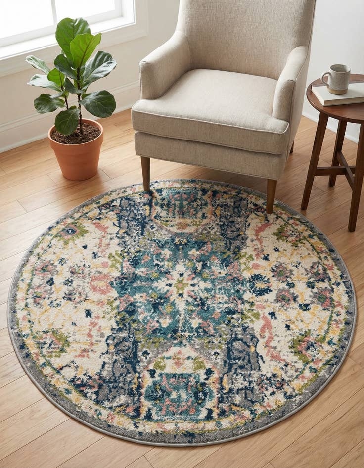 Detail image of 4' 1 x 4' 1 Charleston Round Rug