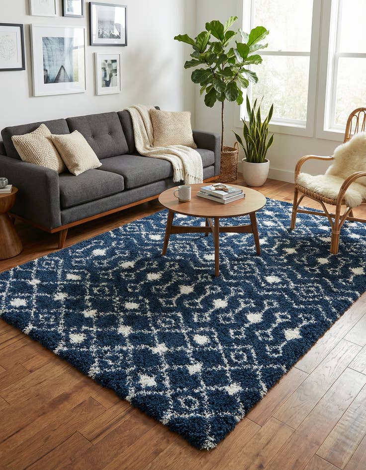 Detail image of 6' x 9' Moroccan Trellis Shag Rug