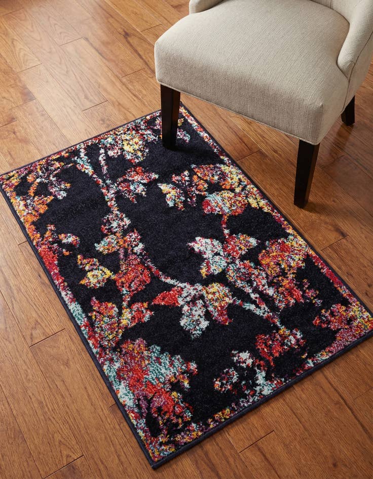 Detail image of 2' x 3' Madeline Rug