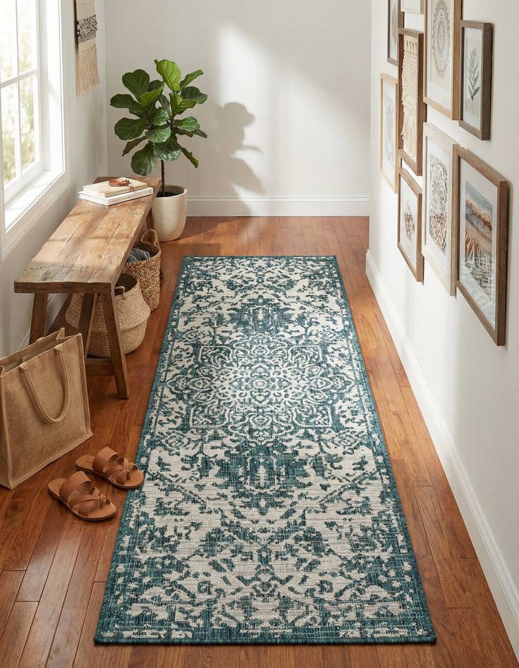 Detail image of 2' x 6' Washable Jill Zarin Dubai Indoor / Outdoor Runner Rug