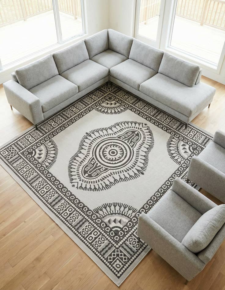 Detail image of 12' x 12' Washable Traditional Indoor / Outdoor Square Rug