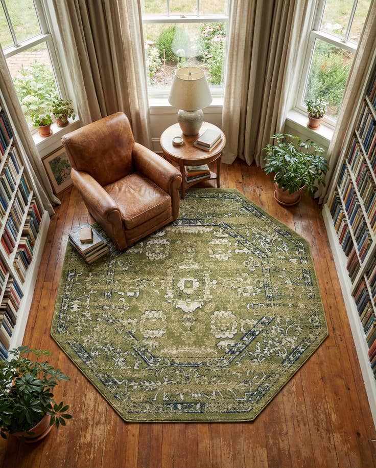 Detail image of 7' x 7' Charleston Octagon Rug