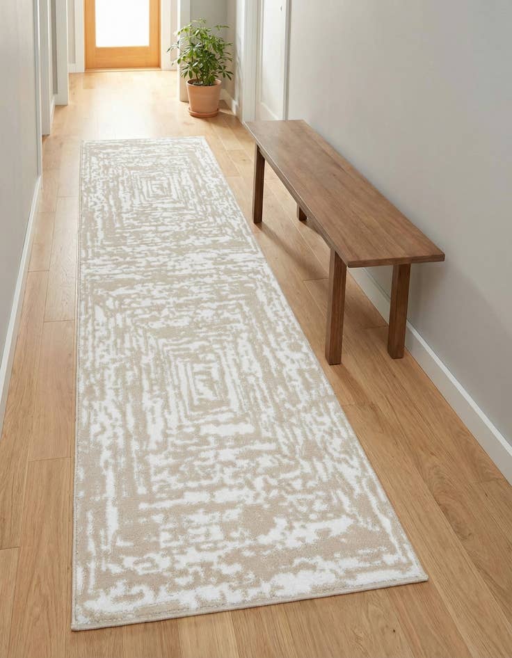 Detail image of 2' x 7' Hermitage Runner Rug