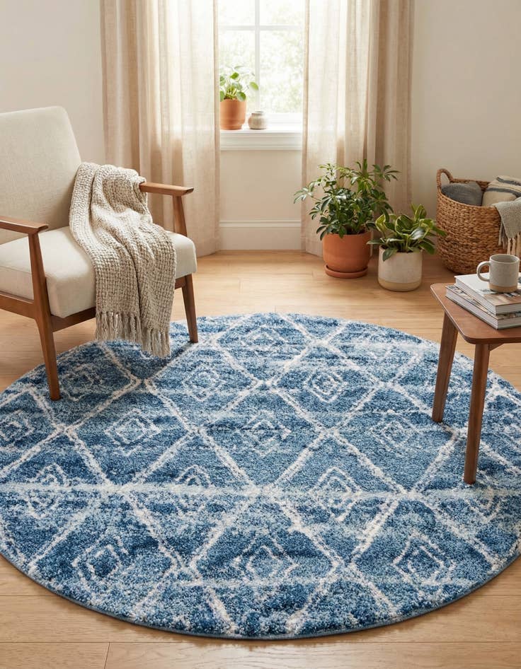 Detail image of 4' 7 x 4' 7 Atlas Round Rug