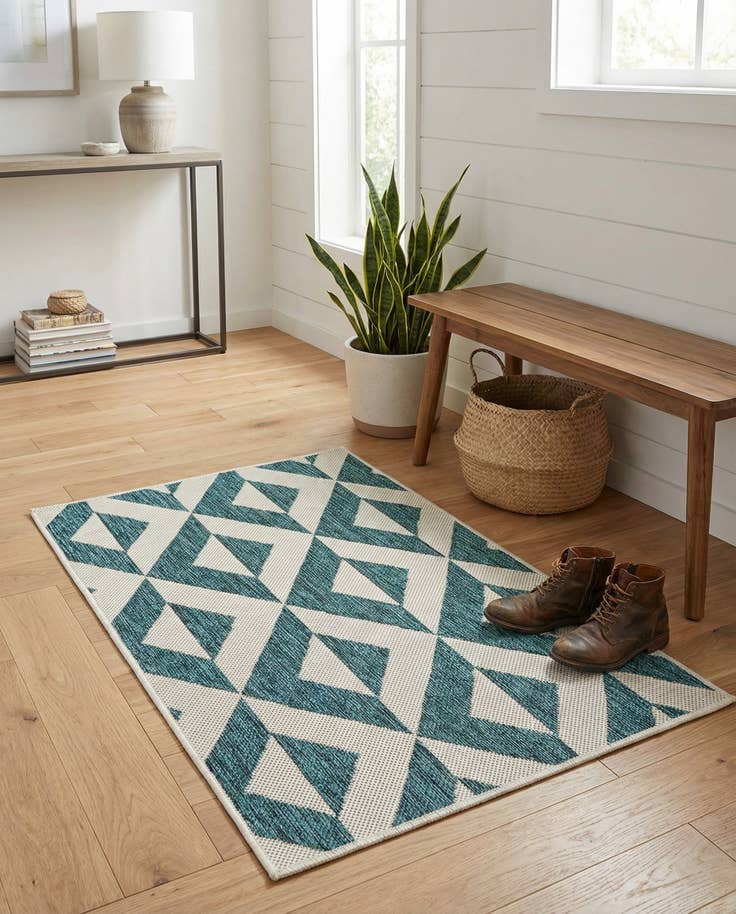 Detail image of 2' x 3' Easy-Clean Jill Zarin Napa Indoor / Outdoor Rug