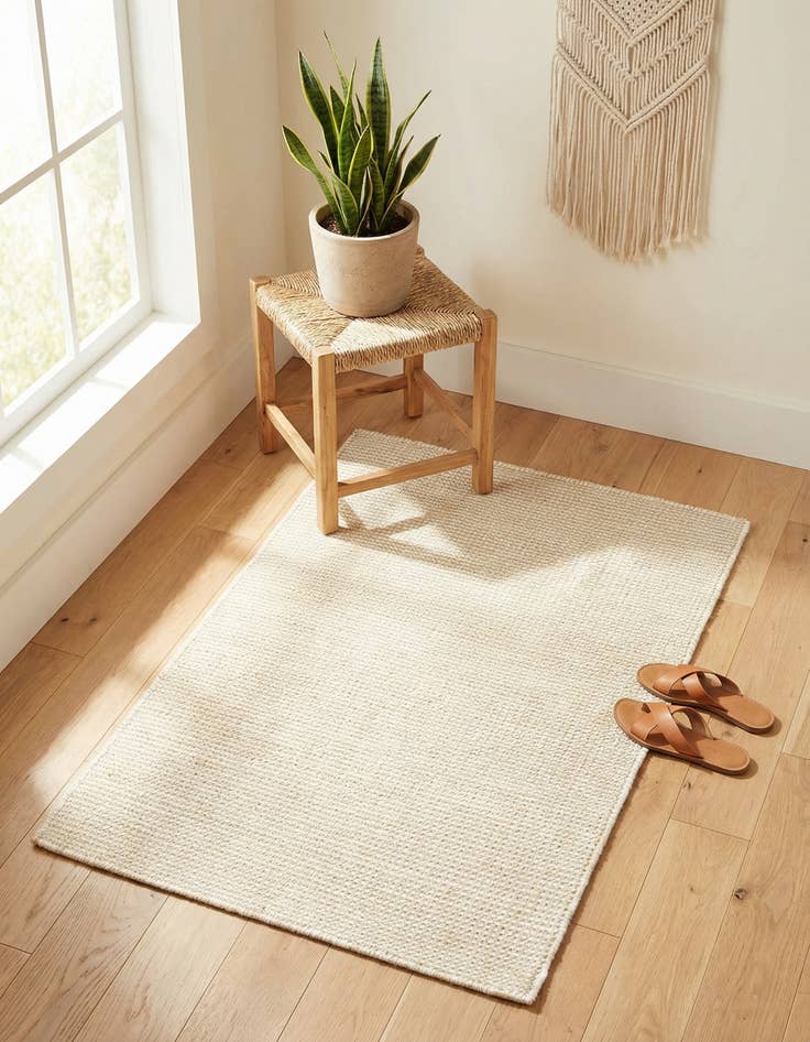 Detail image of 2' 2 x 3' 1 Easy-Clean Jill Zarin Palm Springs Indoor / Outdoor Rug