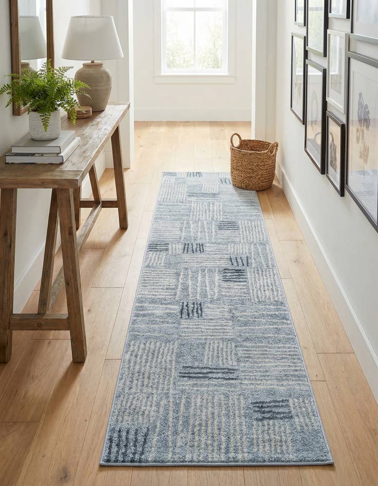 Detail image of 2' x 8' Hanahan Runner Rug