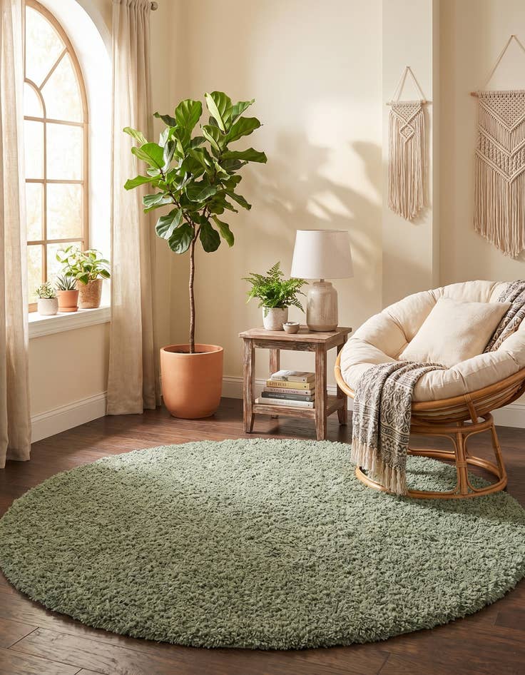 Detail image of 7' x 7' Zermatt Shag Round Rug