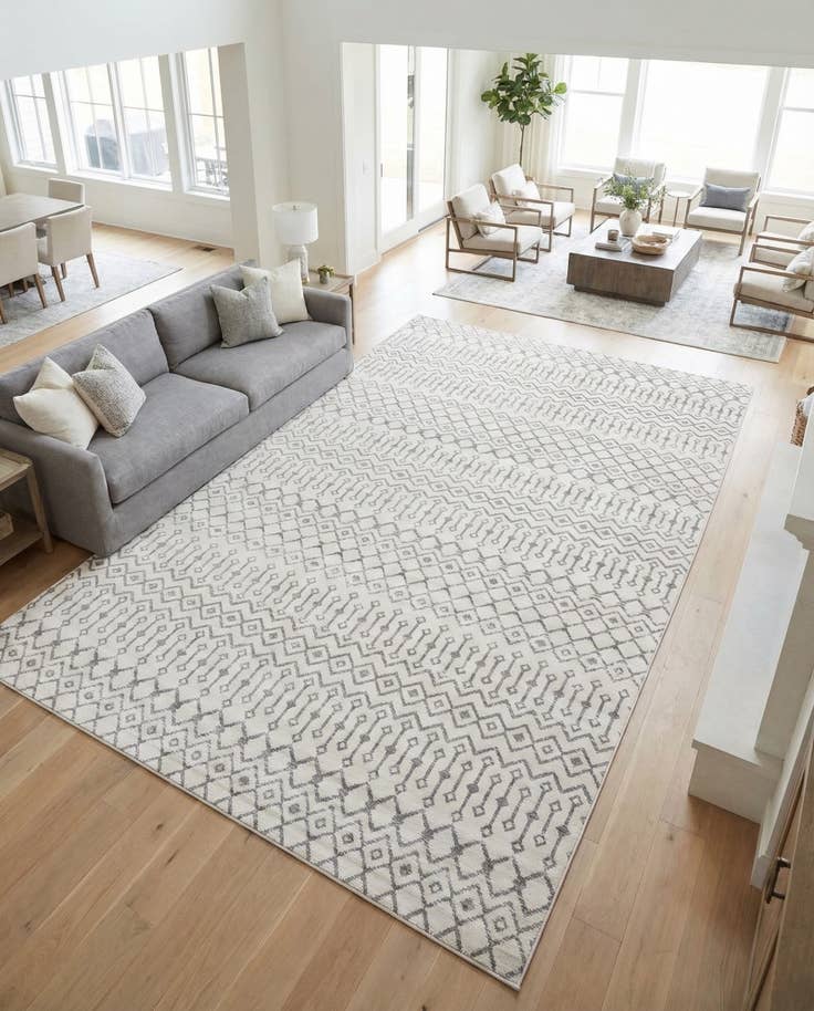 Detail image of 10' 8 x 16' 5 Kasbah Trellis Rug