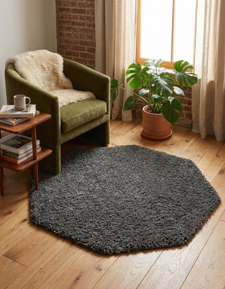 Detail image of 4' x 4' Everyday Shag Octagon Rug