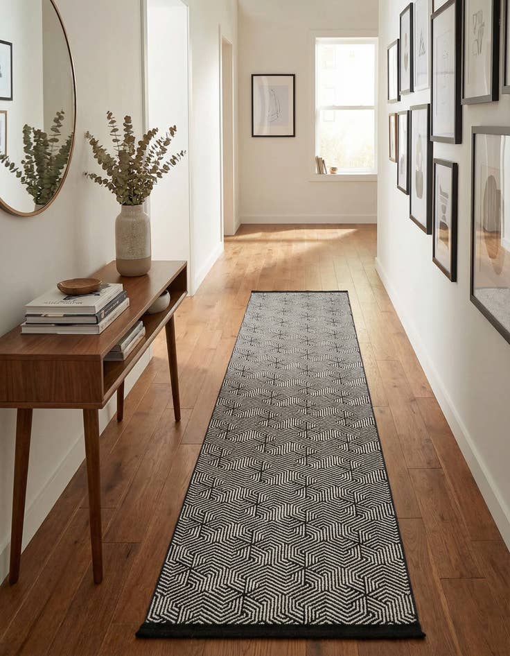 Detail image of 2' x 8' Milano Runner Rug