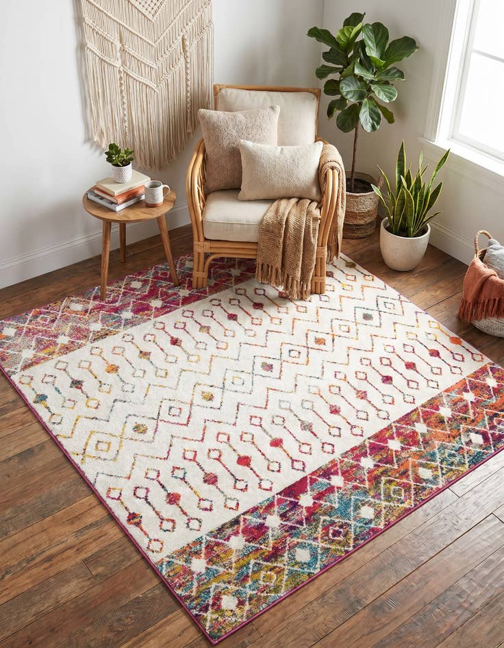 Detail image of 6' x 6' Moroccan Trellis Square Rug