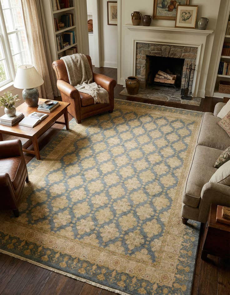 Detail image of 10' 6 x 16' 5 Chelsea Rug