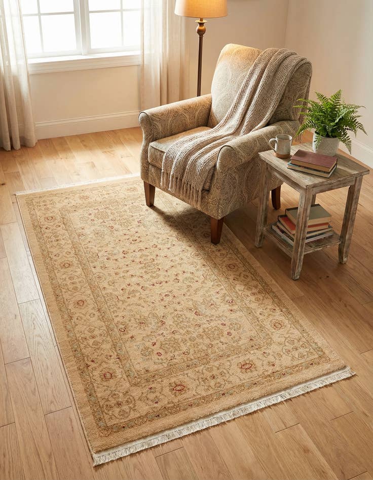 Detail image of 3' 3 x 5' 3 Chelsea Rug