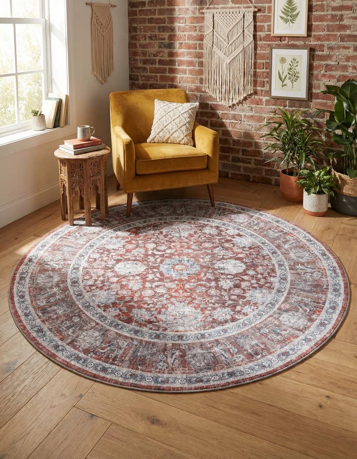 Detail image of 7' 10 x 7' 10 Yara Round Rug