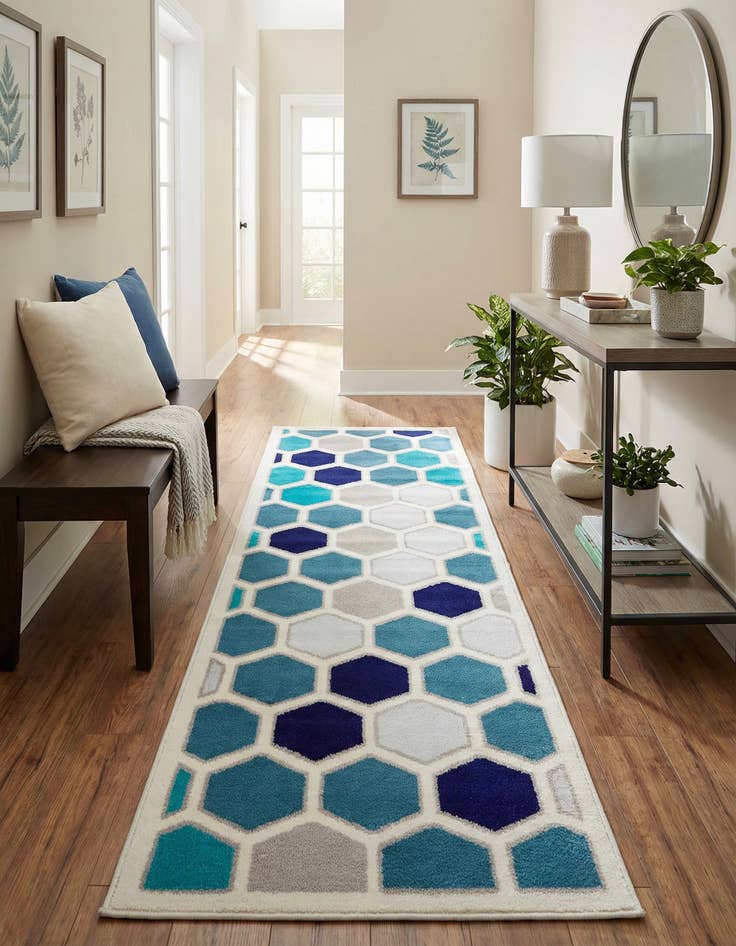 Detail image of 2' x 6' 9 Metropolis Runner Rug