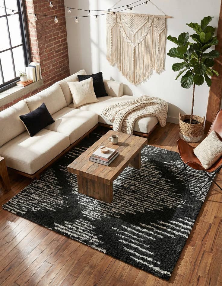 Detail image of 7' 10 x 7' 10 Serenity Shag Square Rug