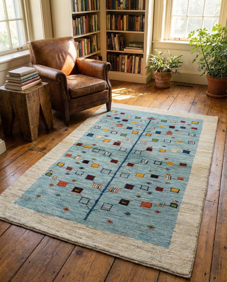 Detail image of 3' 2 x 5' Kashkuli Wool Rug