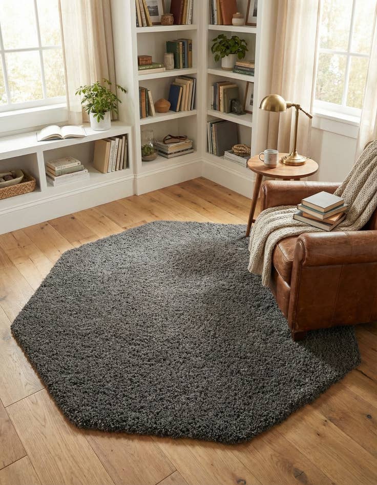 Detail image of 6' x 6' Everyday Shag Octagon Rug