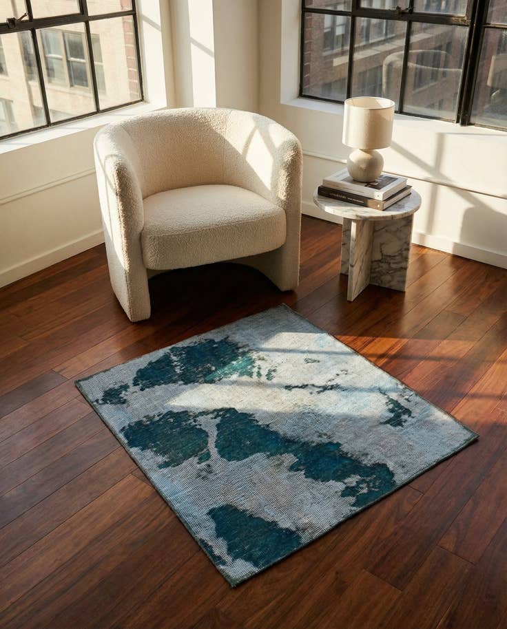 Detail image of 3' x 3' 8 Hand Knotted Ultra Vintage Persian Wool Square Rug