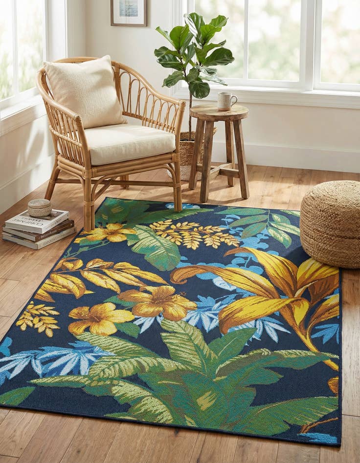 Detail image of 3' 3 x 5' 3 Washable Botanical Indoor / Outdoor Rug
