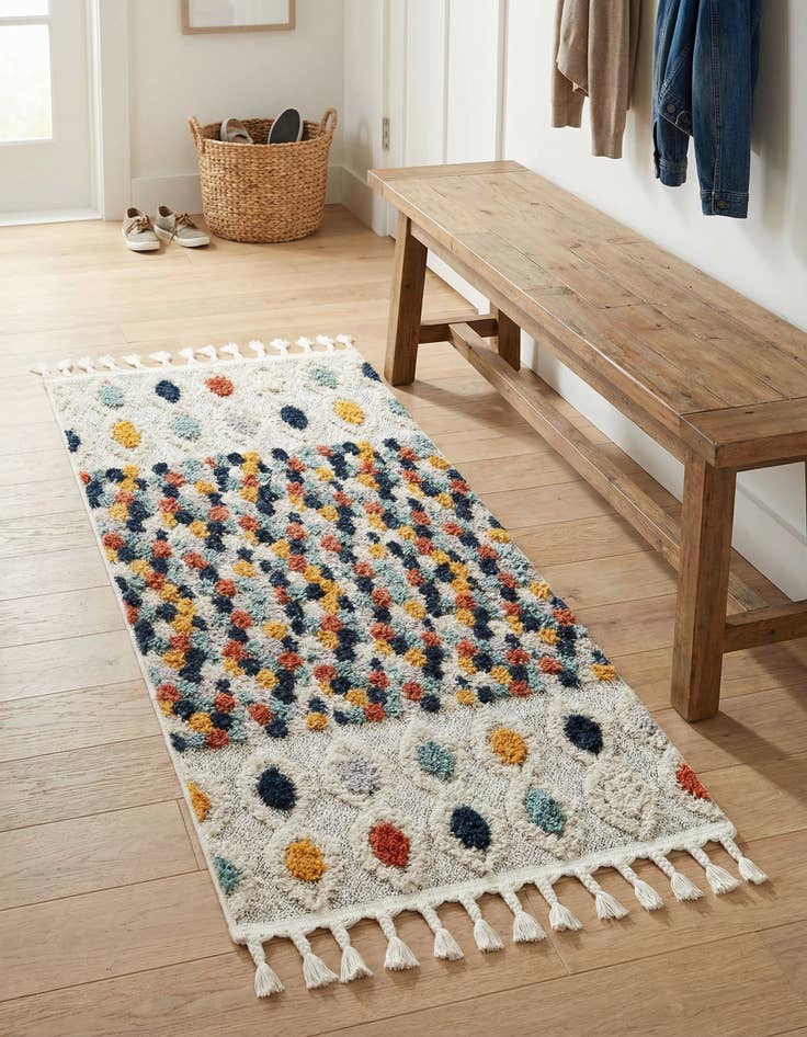 Detail image of 2' x 4' Cherokee Runner Rug