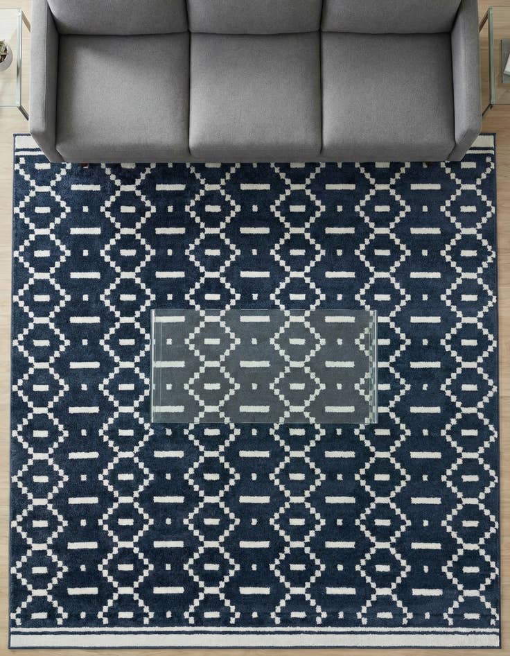 Detail image of 7' 10 x 7' 10 Oslo Square Rug