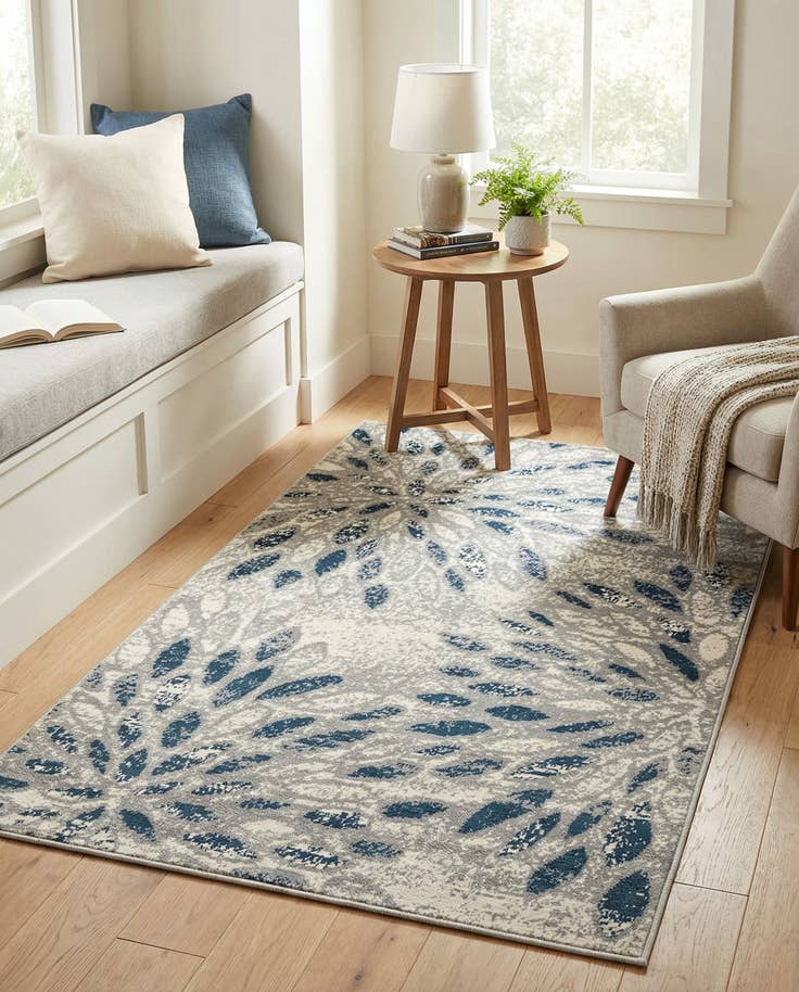 Detail image of 3' 3 x 5' 3 Charleston Rug