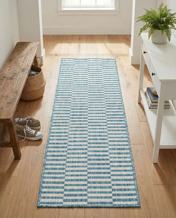 2' x 6' Easy-Clean Striped Indoor / Outdoor Runner Rug