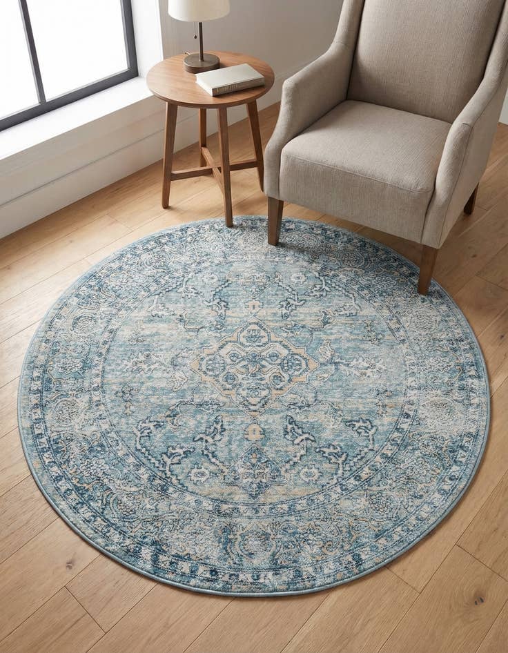 Detail image of 4' x 4' Newport Round Rug