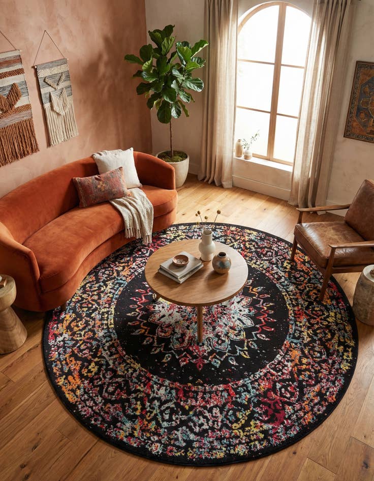 Detail image of 10' x 10' Madeline Round Rug