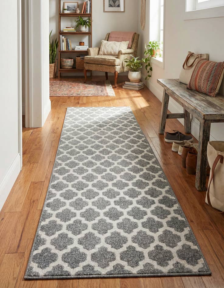 Detail image of 2' 7 x 8' Lattice Runner Rug