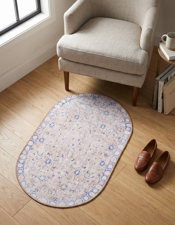 Detail image of 2' x 3' Timeless Oval Rug