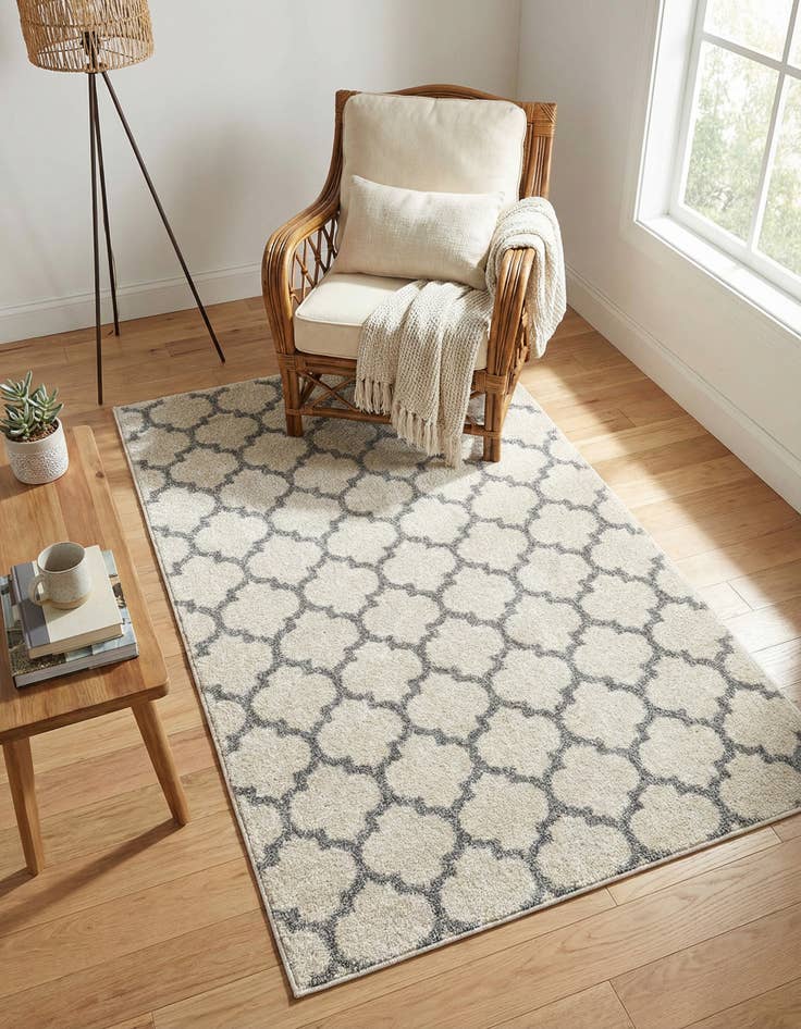 Detail image of 3' x 5' 3 Lattice Rug