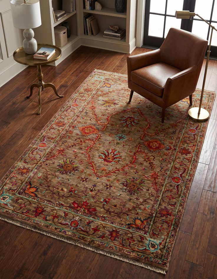 Detail image of 4' x 6' 5 Hand Knotted Ariana Ziegler Rug