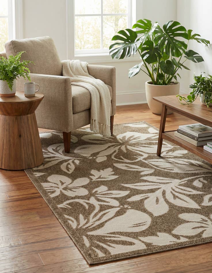 Detail image of 5' x 8' Easy-Clean Botanical Indoor / Outdoor Rug