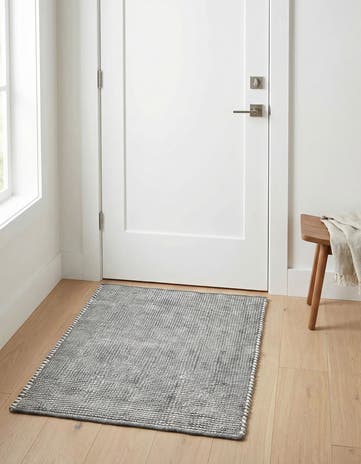 2' 2 x 3' 1 Easy-Clean Jill Zarin Palm Springs Indoor / Outdoor Rug