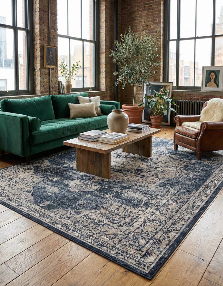 Detail image of 10' x 14' 5 Villa Rug