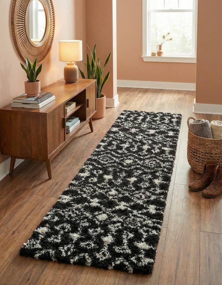 Detail image of 2' x 8' Moroccan Trellis Shag Runner Rug