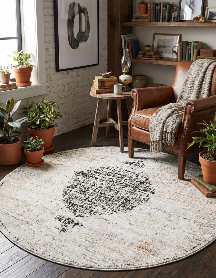 Detail image of 5' 3 x 5' 3 Aramis Round Rug