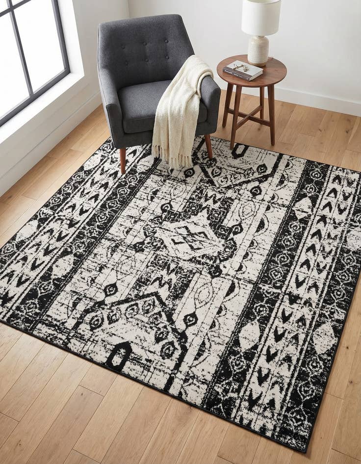 Detail image of 6' x 6' Oregon Square Rug