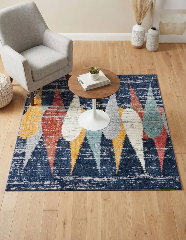 Detail image of 5' 3 x 5' 3 Tagine Square Rug