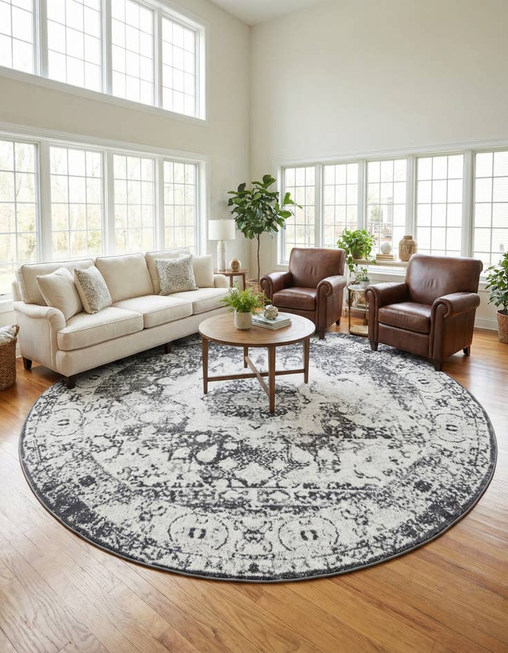 Detail image of 10' x 10' Venice Round Rug