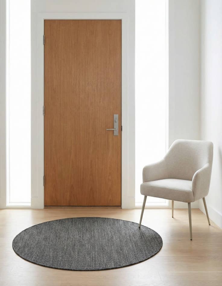 Detail image of 3' x 3' Washable Solid Indoor / Outdoor Round Rug